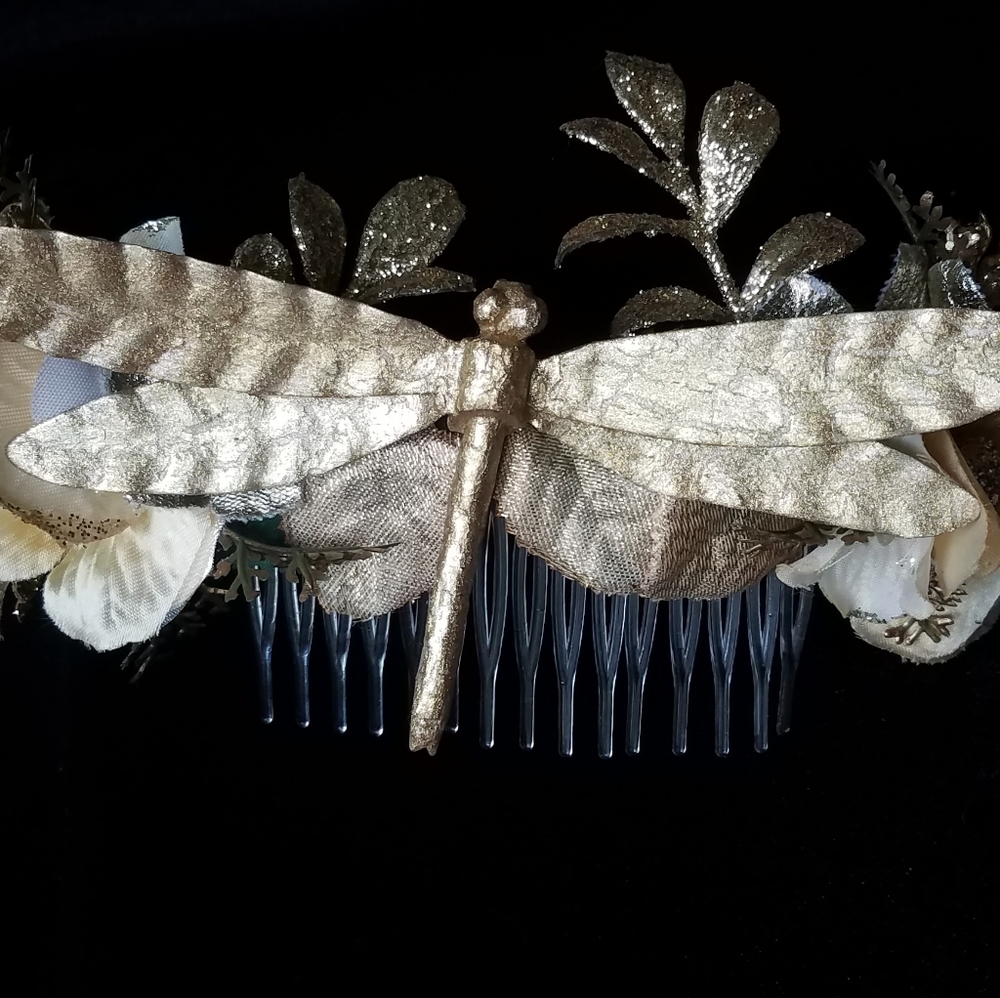 Golden Dragonfly Flower Crown - Picture 5 of 14